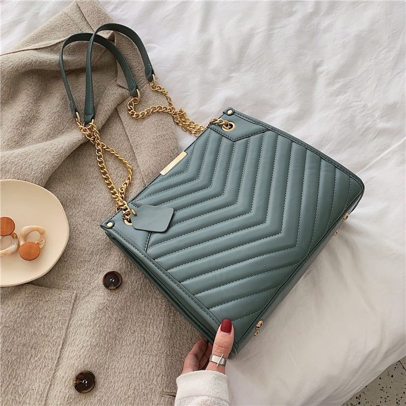 Women's chain messenger bag women