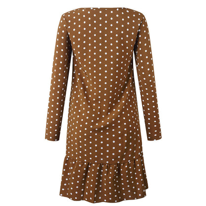 Irregular mid-wave dot dresses